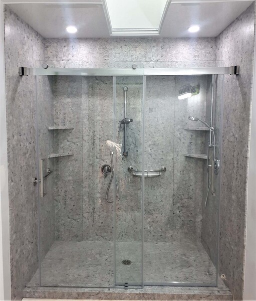 Walk In Shower in Coeur D Alene, ID (1)